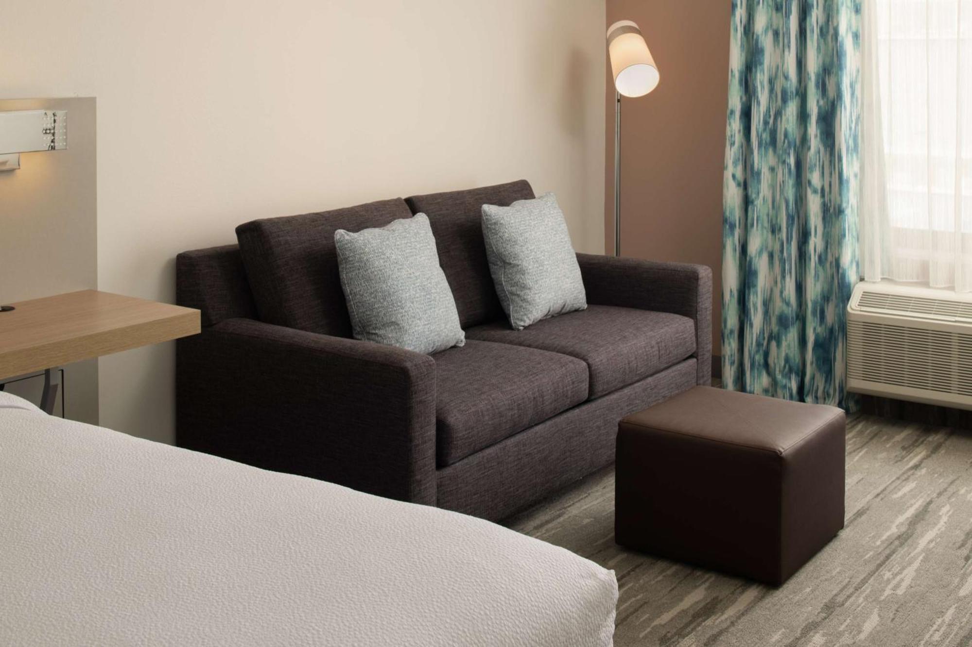Hilton Garden Inn Tacoma Downtown Bagian luar foto